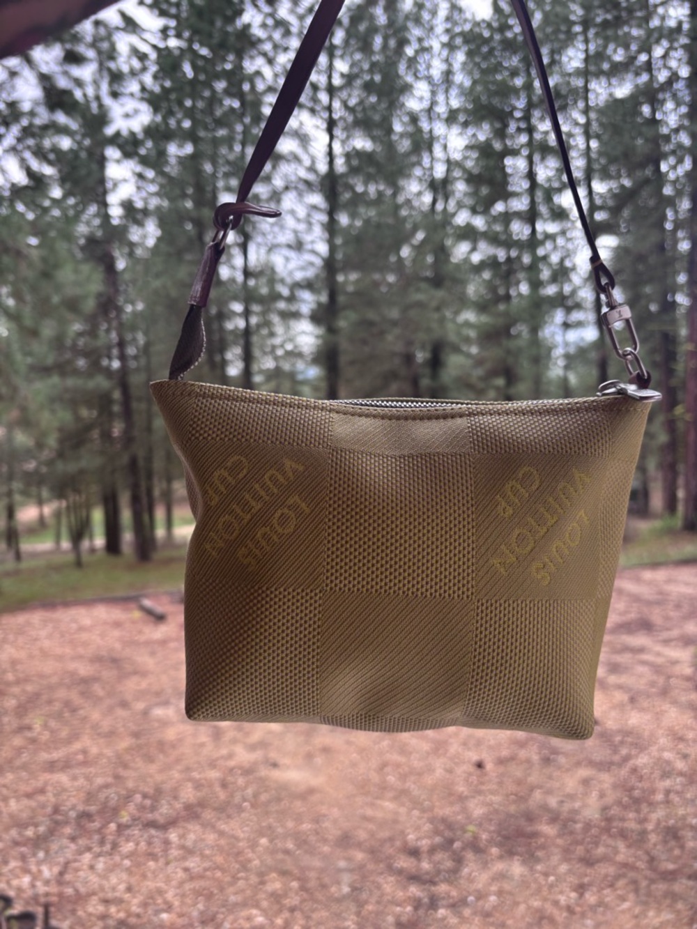 Louis Vuitton Cup Pouchette - Picture 2 of 4
